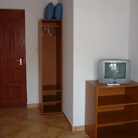 Jaga Vendeghaz Abádszalók